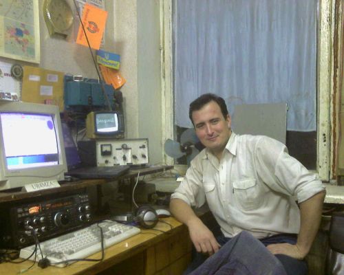 5
Коллективная радиостанция Восточноукраинского национального университета им. Владимира Даля
