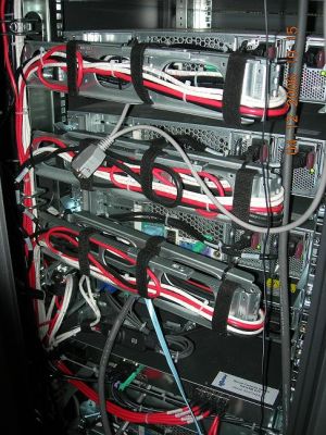 DSCN3872
Серверы вид сзади
