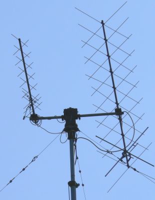 AOP 1
УКВ антенна на 144-430. RK3DZB.
